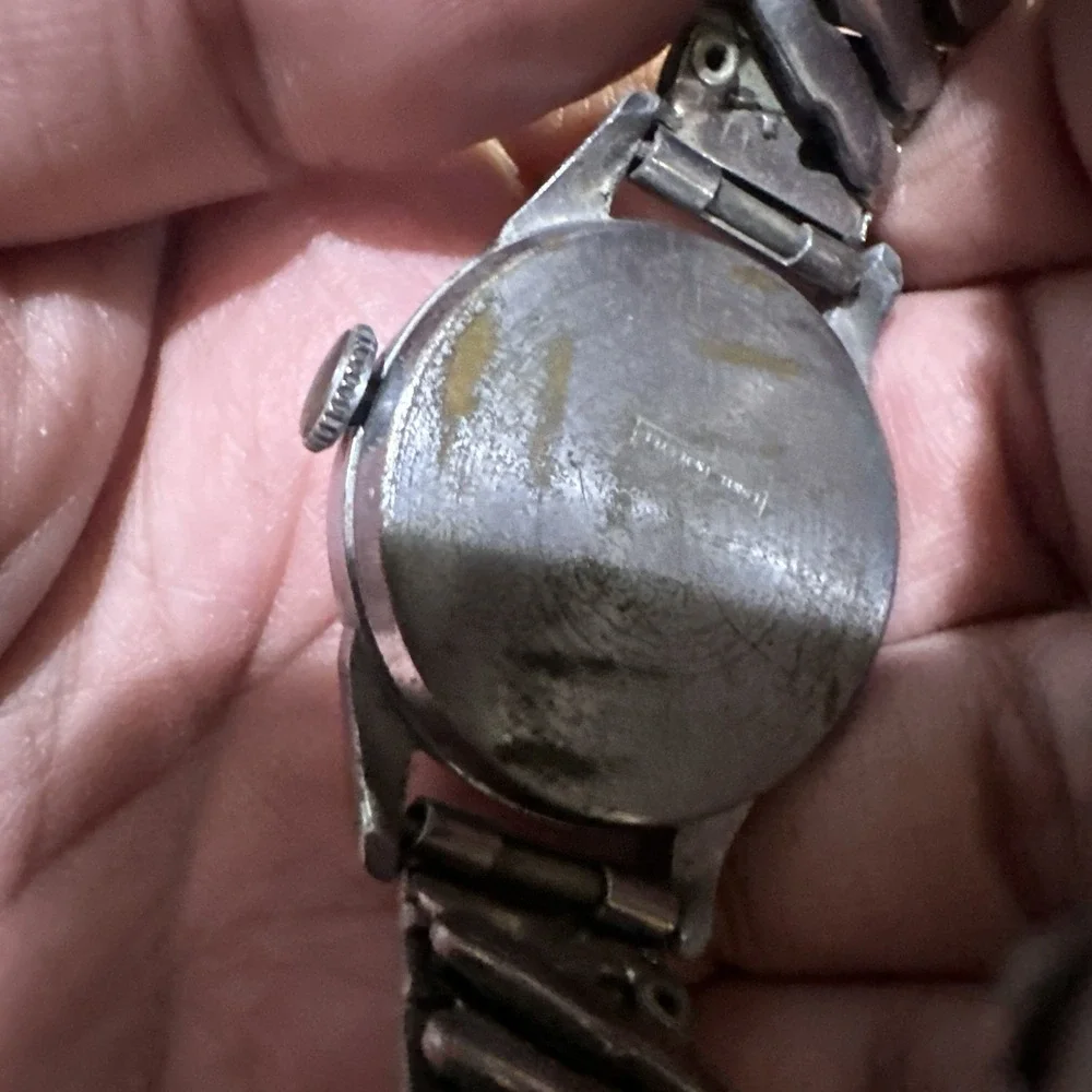 Working Vintage Yale Tuffy Men's Manual Wind Wrist Watch Silver Tone 33mm Fit 7
